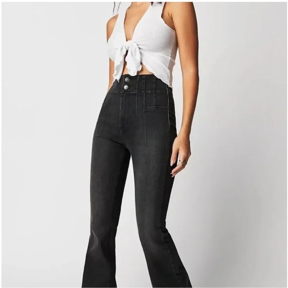 We The Free by Free People High-Rise Black Flare Jeans – Size 31